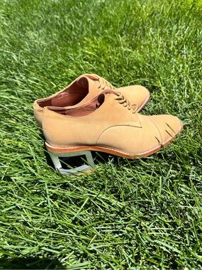 Jeffrey Campbell Colby Tan Leather Oxford Shoes Women’s Size 8
